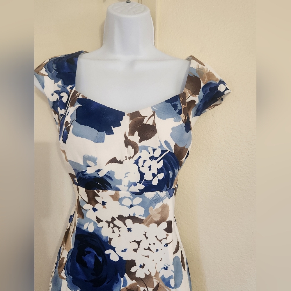 Connected Apparel Blue and Brown Floral Midi Dress Sz 12 - Picture 3 of 8